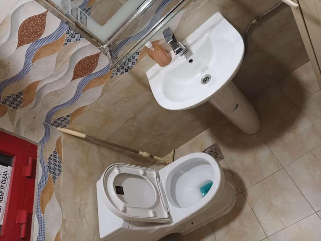 迪拜Moon Backpackers , Al Rigga , Partition For Couples And For Singles公寓 外观 照片
