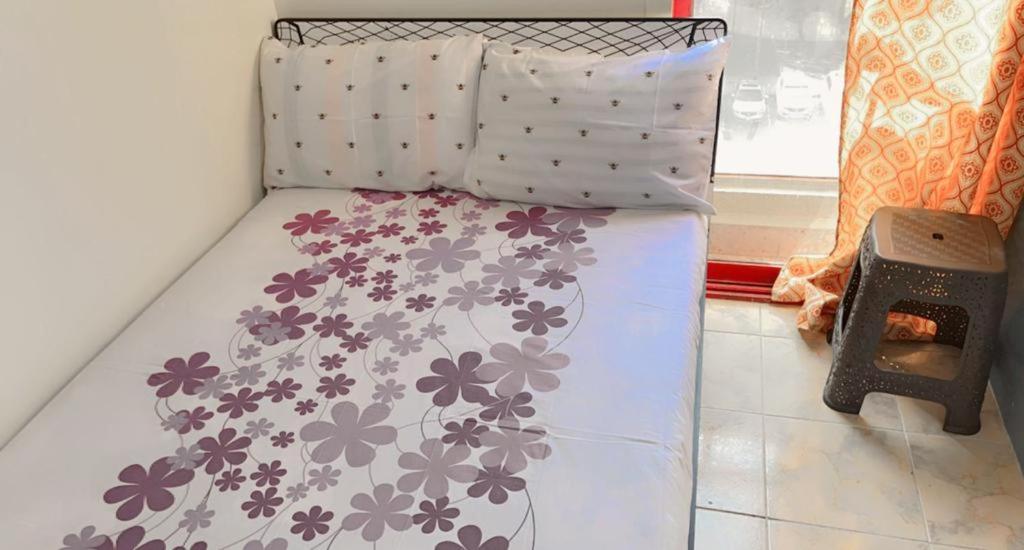 迪拜Moon Backpackers , Al Rigga , Partition For Couples And For Singles公寓 外观 照片