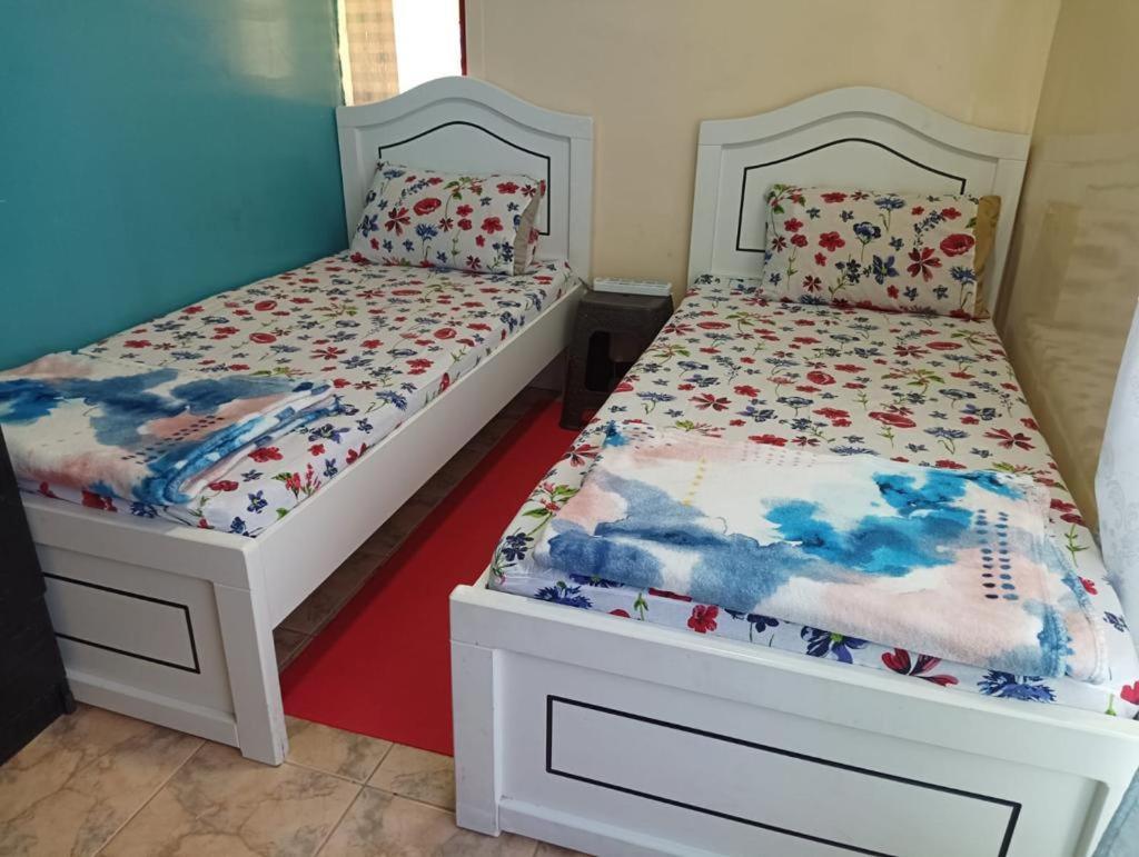 迪拜Moon Backpackers , Al Rigga , Partition For Couples And For Singles公寓 外观 照片