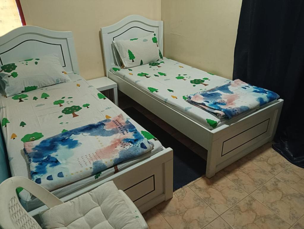 迪拜Moon Backpackers , Al Rigga , Partition For Couples And For Singles公寓 外观 照片